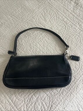 Vintage Y2K Coach Hampton Demi black leather mini bag